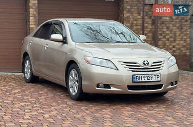 Седан Toyota Camry 2008 в Одессе