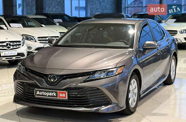 Седан Toyota Camry 2018 в Одесі