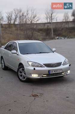 Седан Toyota Camry 2005 в Харкові