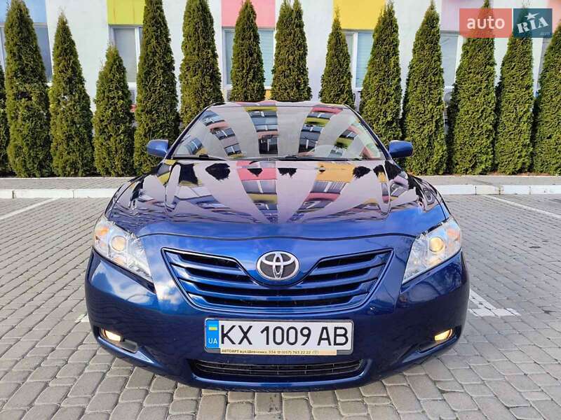 Toyota Camry 2008