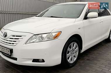 Седан Toyota Camry 2008 в Запорожье