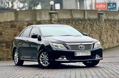 Седан Toyota Camry 2012 в Тернополе