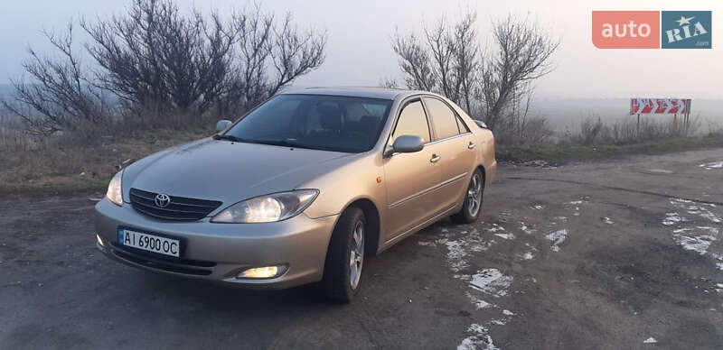 Toyota Camry 2003