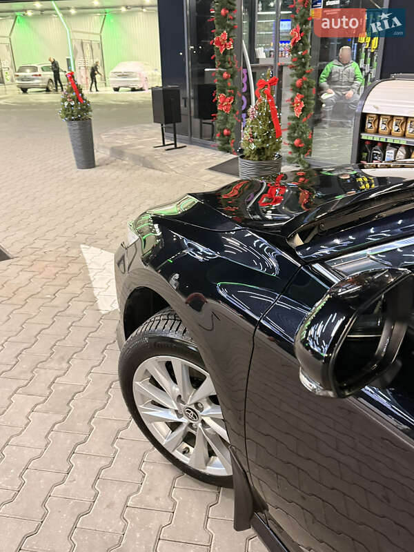 Седан Toyota Camry 2021 в Черновцах фото 2 Седан Toyota Camry 2021 в Черновцах