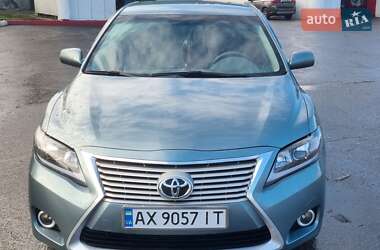 Седан Toyota Camry 2010 в Чугуеве