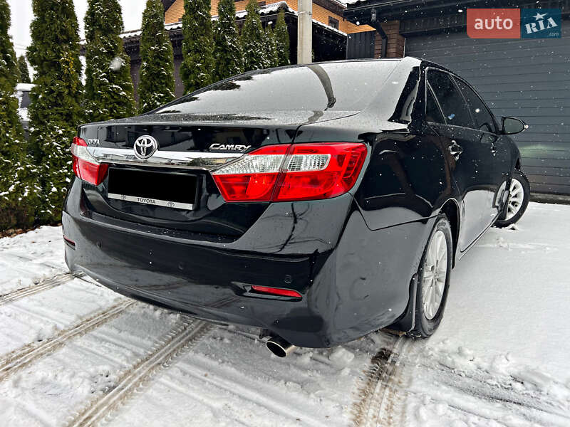 Седан Toyota Camry 2011 в Киеве фото 77 Седан Toyota Camry 2011 в Киеве