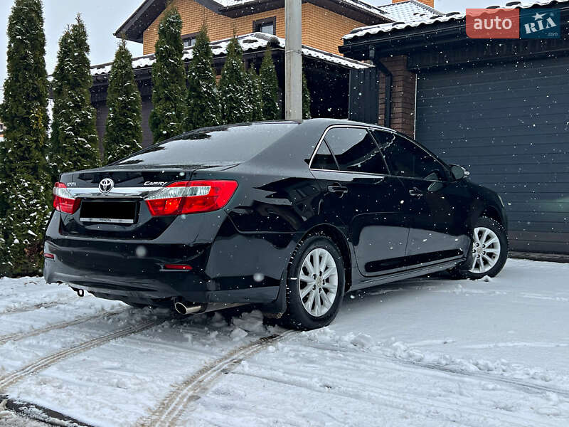 Седан Toyota Camry 2011 в Киеве фото 59 Седан Toyota Camry 2011 в Киеве