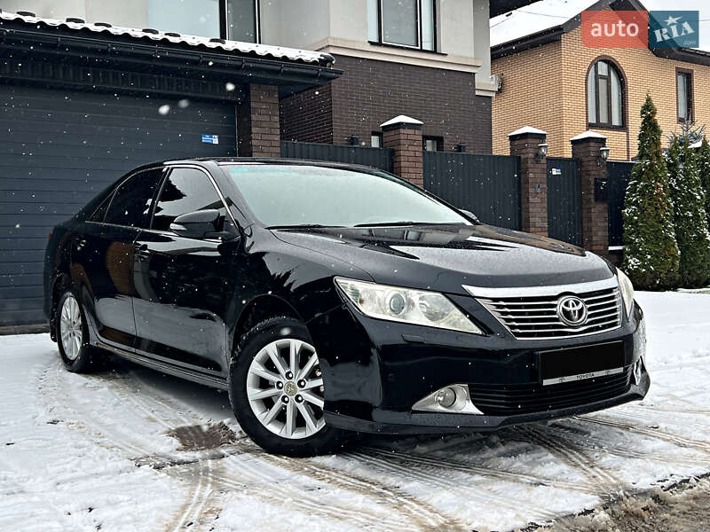 Седан Toyota Camry 2011 в Киеве фото 29 Седан Toyota Camry 2011 в Киеве