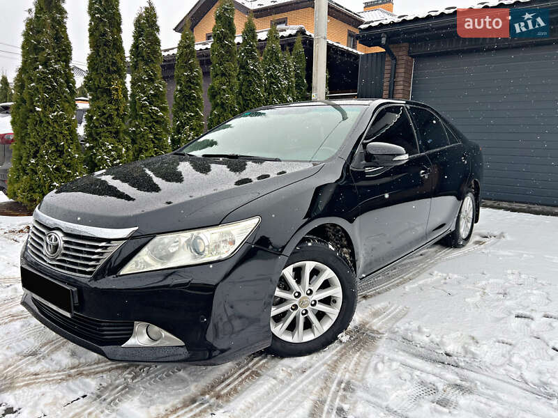 Седан Toyota Camry 2011 в Киеве фото 103 Седан Toyota Camry 2011 в Киеве