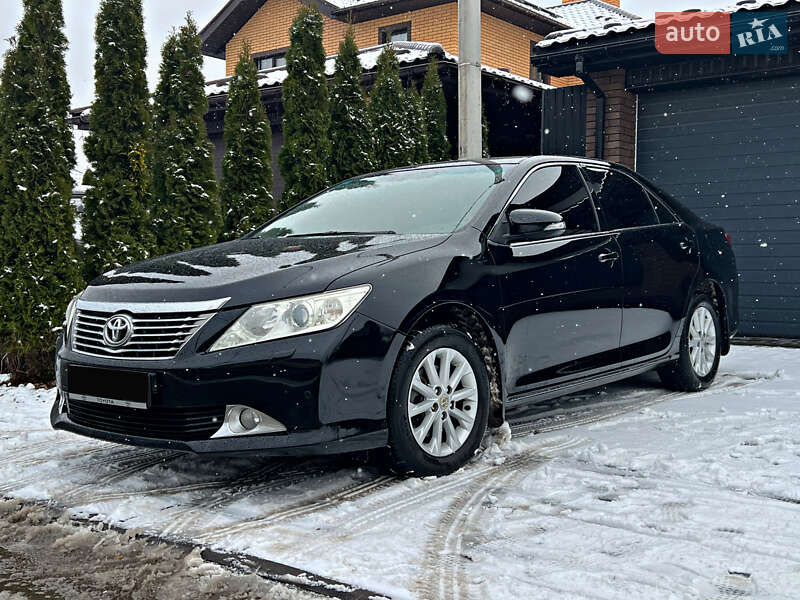Седан Toyota Camry 2011 в Киеве фото 22 Седан Toyota Camry 2011 в Киеве