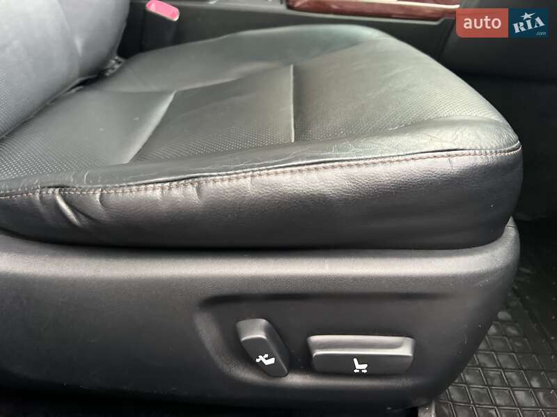 Седан Toyota Camry 2011 в Киеве фото 37 Седан Toyota Camry 2011 в Киеве