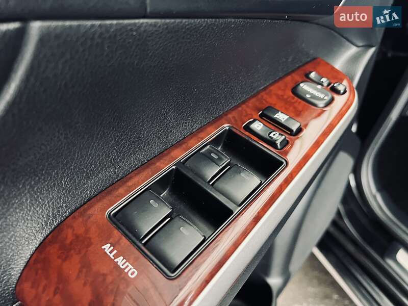 Седан Toyota Camry 2011 в Киеве фото 54 Седан Toyota Camry 2011 в Киеве