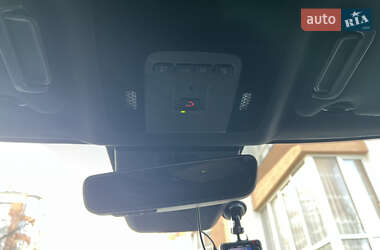 Седан Toyota Camry 2024 в Ивано-Франковске