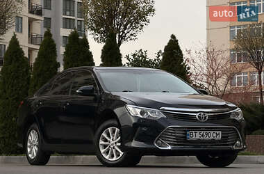 Седан Toyota Camry 2015 в Одессе