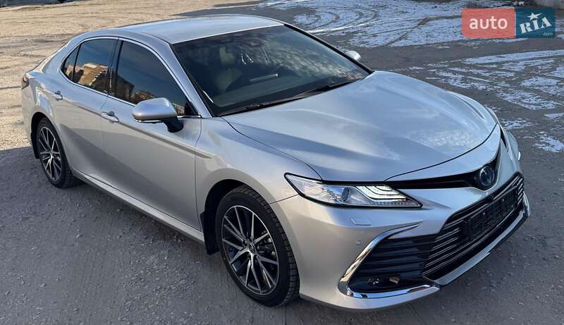 Toyota Camry 2023
