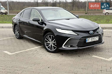 Седан Toyota Camry 2021 в Николаеве