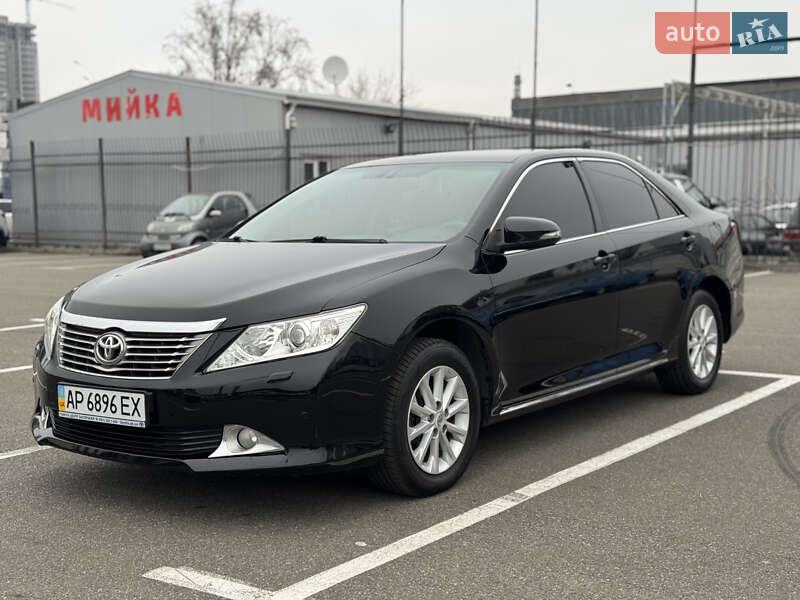 Toyota Camry 2012