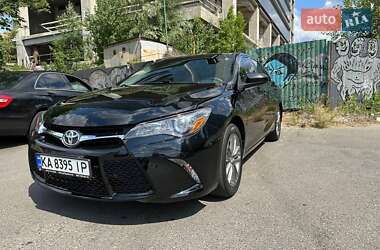 Седан Toyota Camry 2017 в Києві