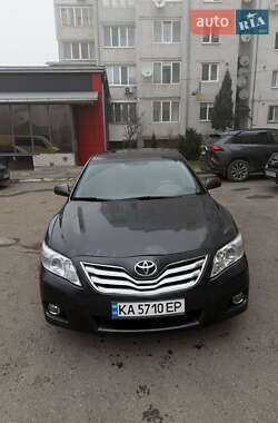 Седан Toyota Camry 2009 в Тернополе