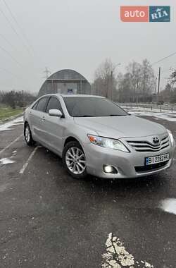 Седан Toyota Camry 2010 в Кременчуці