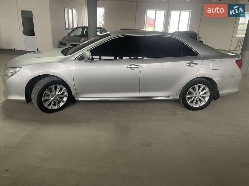 Toyota Camry 2013