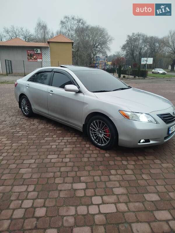 Седан Toyota Camry 2006 в Кам'янському