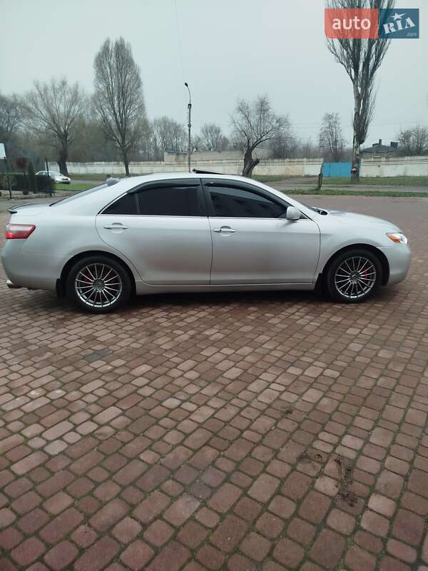 Седан Toyota Camry 2006 в Кам'янському
