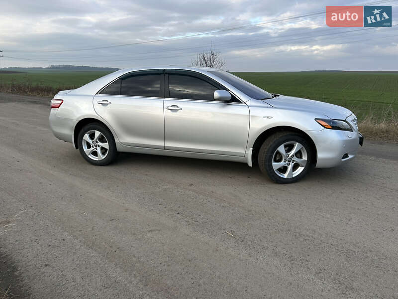 Седан Toyota Camry 2008 в Луцке фото 2 Седан Toyota Camry 2008 в Луцке