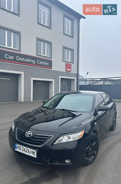 Седан Toyota Camry 2008 в Виннице
