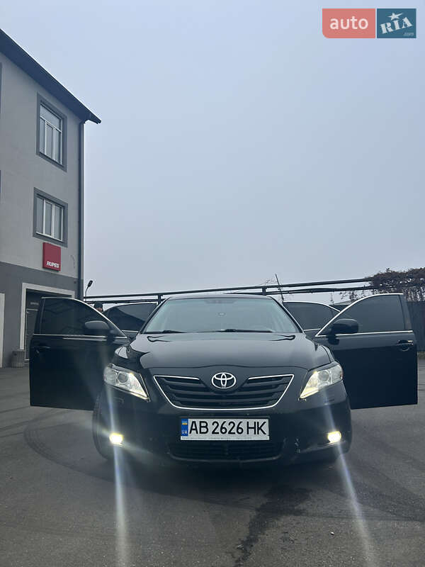 Седан Toyota Camry 2008 в Вінниці