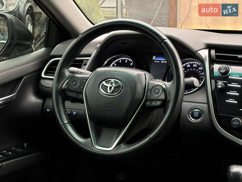 Седан Toyota Camry 2018 в Харкові фото 34 Седан Toyota Camry 2018 в Харкові