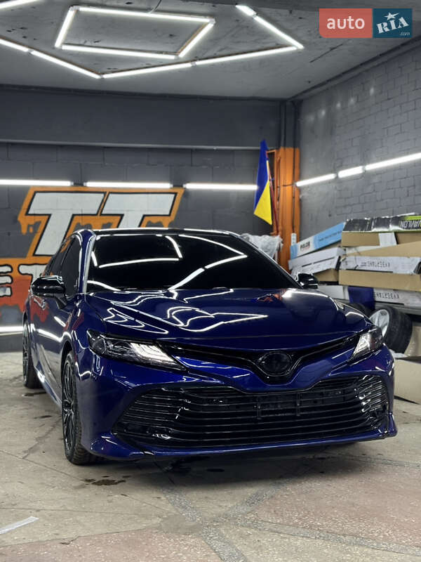 Toyota Camry 2020