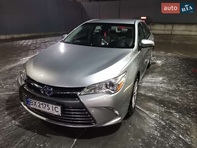 Toyota Camry 2015