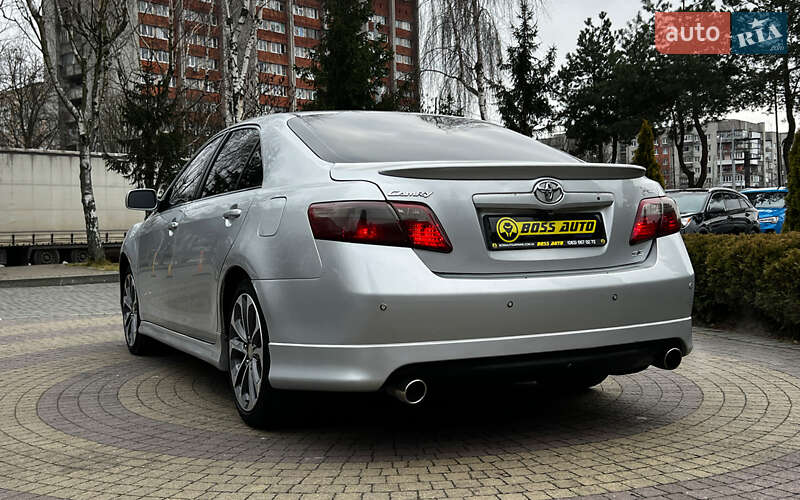 Седан Toyota Camry 2006 в Львові