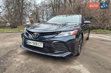 Седан Toyota Camry 2018 в Житомире