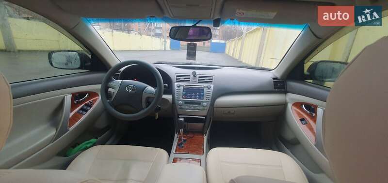 Седан Toyota Camry 2008 в Харькове