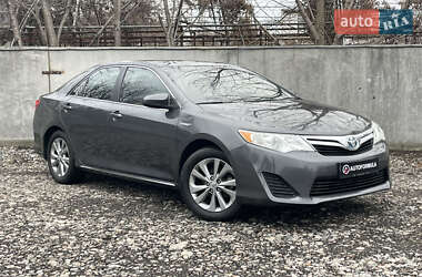 Седан Toyota Camry 2012 в Києві