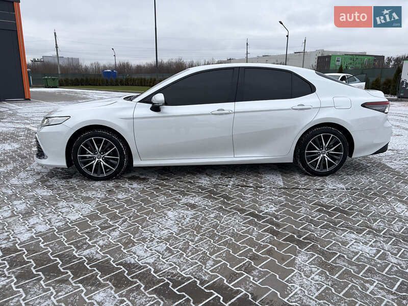 Седан Toyota Camry 2023 в Виннице фото 2 Седан Toyota Camry 2023 в Виннице