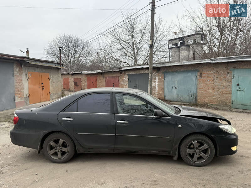Седан Toyota Camry 2005 в Білій Церкві