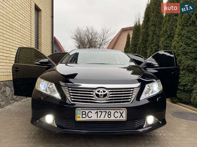 Седан Toyota Camry 2012 в Чернигове фото 5 Седан Toyota Camry 2012 в Чернигове