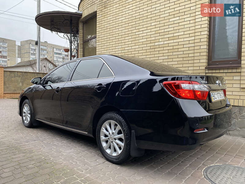 Седан Toyota Camry 2012 в Чернигове фото 14 Седан Toyota Camry 2012 в Чернигове