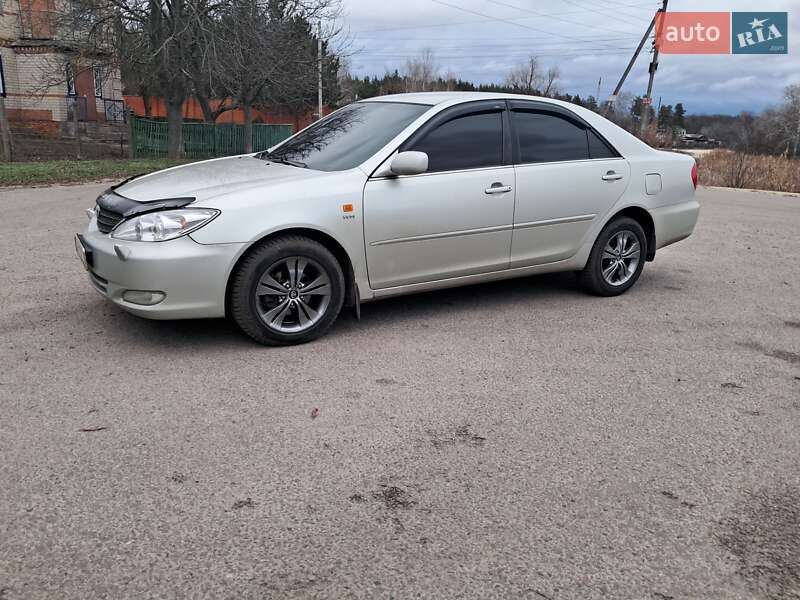 Седан Toyota Camry 2003 в Новомосковську
