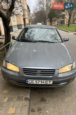 Седан Toyota Camry 1997 в Южному