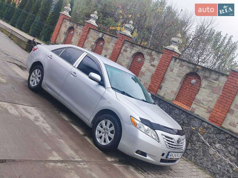 Седан Toyota Camry 2007 в Красилові