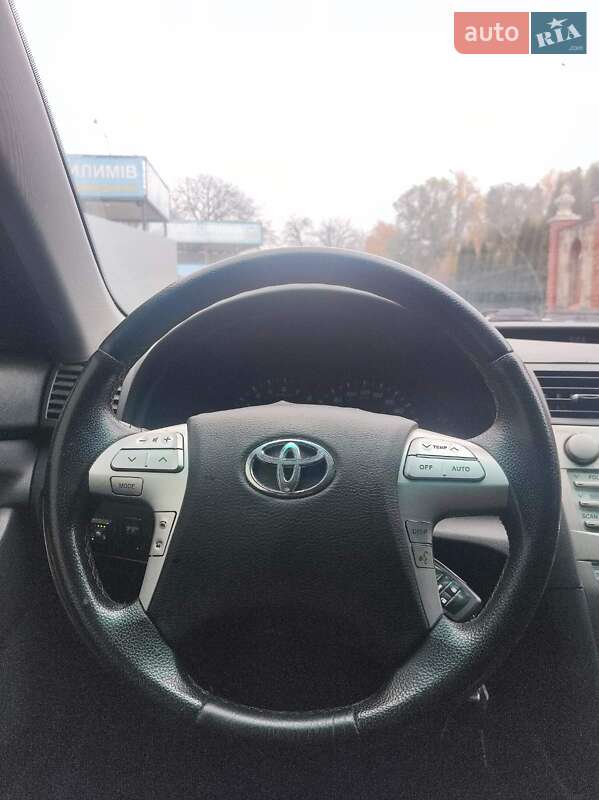 Седан Toyota Camry 2007 в Красилові