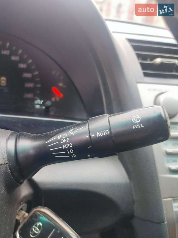 Седан Toyota Camry 2007 в Красилові