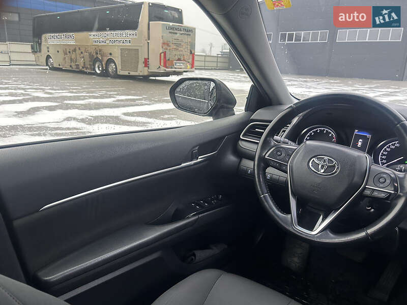 Седан Toyota Camry 2019 в Львові фото 10 Седан Toyota Camry 2019 в Львові