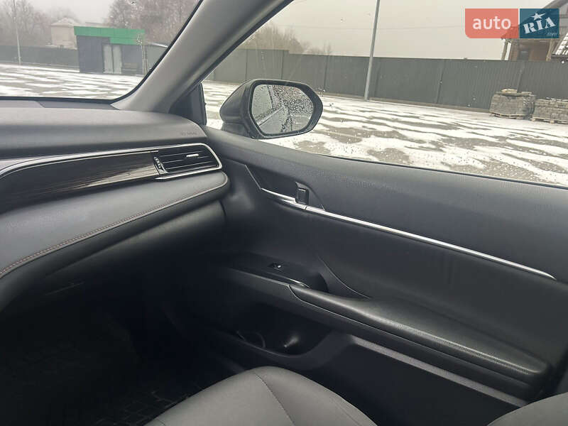 Седан Toyota Camry 2019 в Львові фото 11 Седан Toyota Camry 2019 в Львові