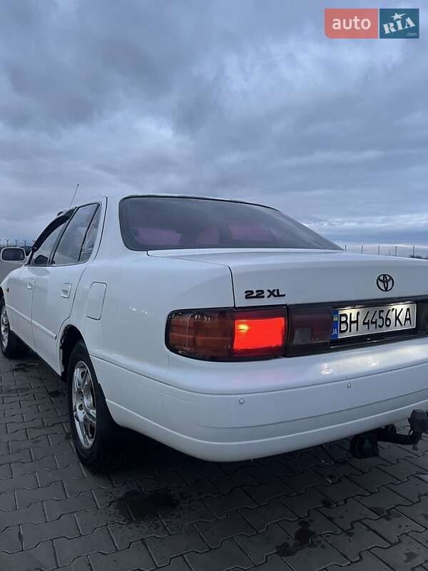 Седан Toyota Camry 1993 в Ізмаїлі