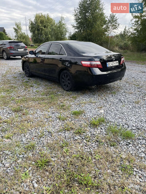 Седан Toyota Camry 2006 в Шептицькому